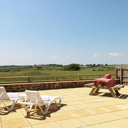 Holiday home Elm Cottage, *